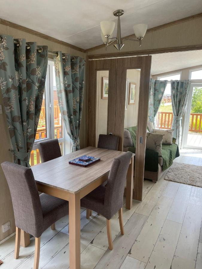 Fern Lodge With Hot Tub Stonham Aspall Zewnętrze zdjęcie